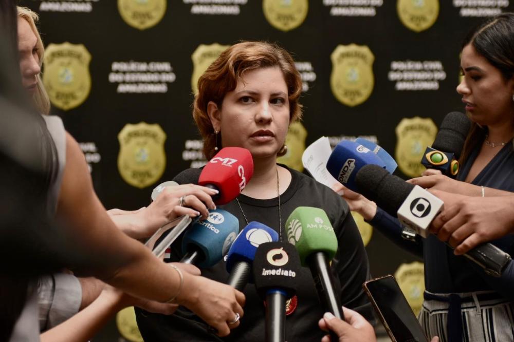 Polícia Civil prende professor por estupro de vulnerável e outros crimes contra alunas