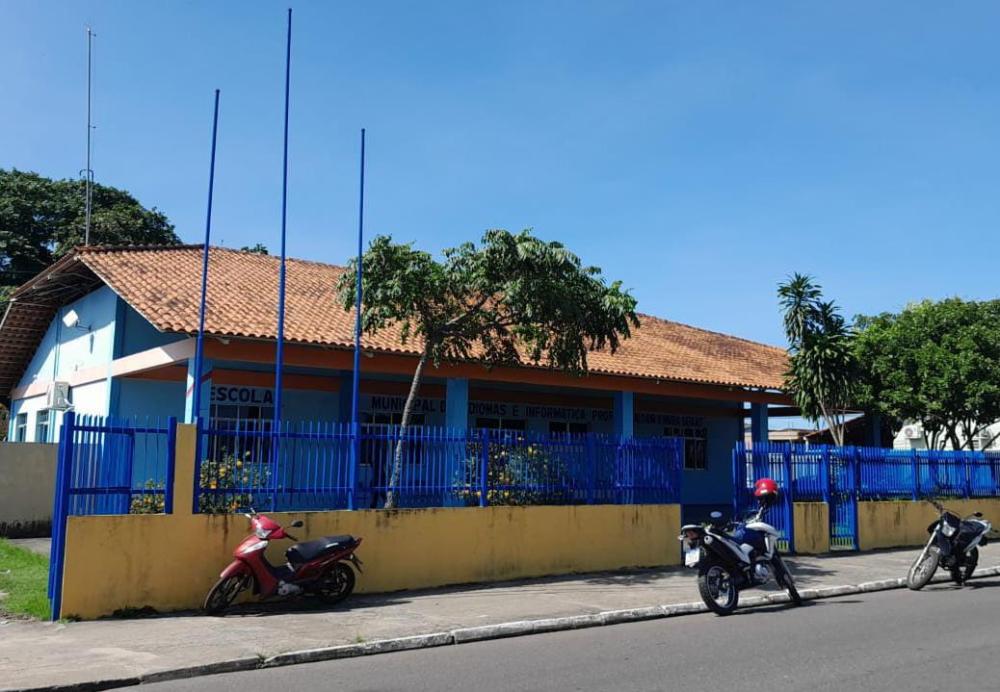 Em Parintins, mulheres artesãs terão aulas de inglês básico na Escola Aldair Kimura Seixas