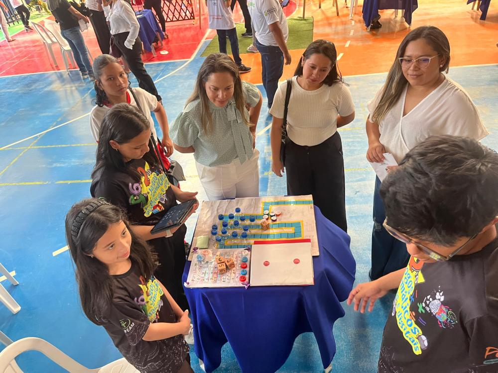 Cinquenta e quatro projetos de escolas estaduais de Parintins são aprovados no PCE 2025