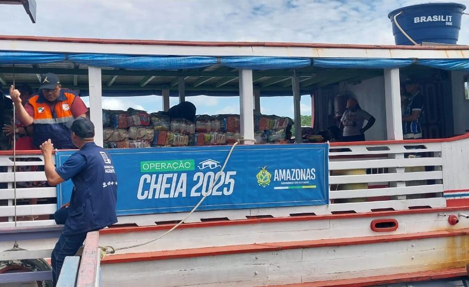 Cheia no Amazonas deixa 40 municípios em estado de emergência