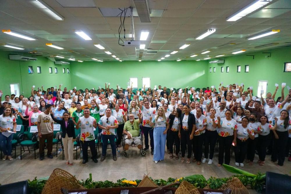 Em Parintins, 15ª Conferência Municipal de Assistência Social reúne mais de 300 participantes