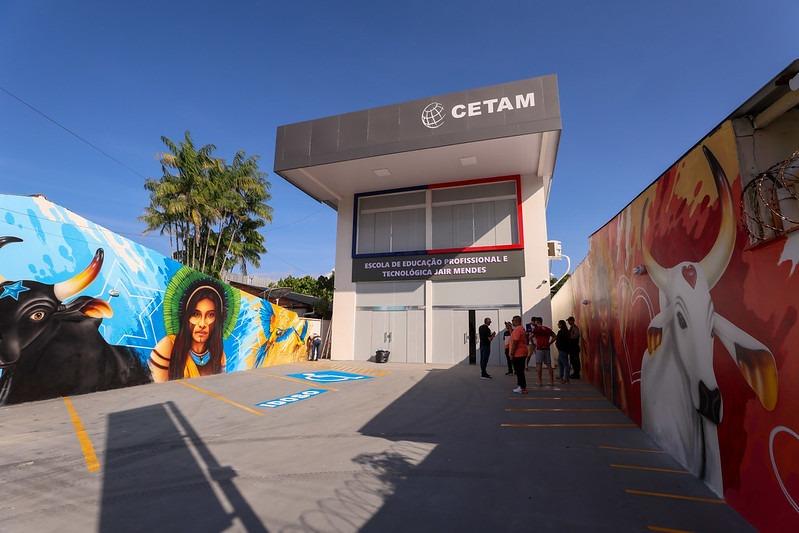 Cetam inicia cursos de qualificação profissional em Parintins com grande adesão da comunidade