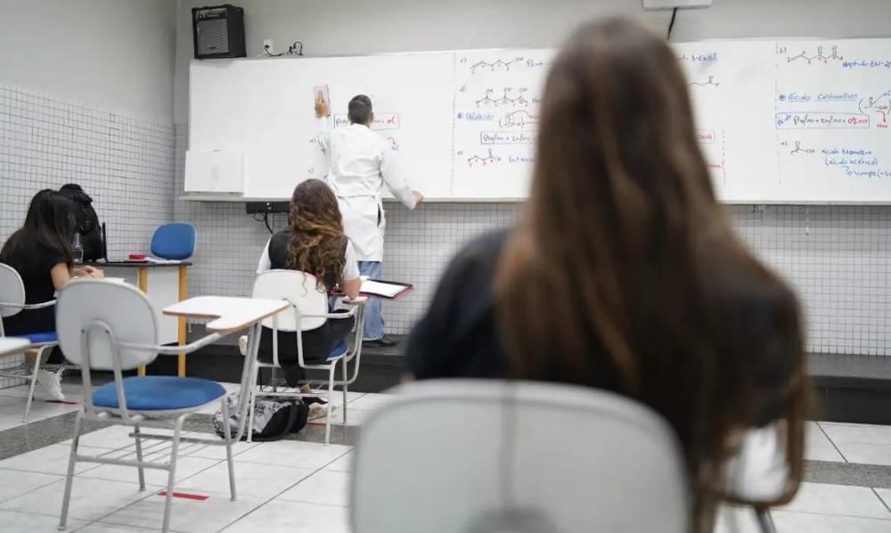 Prêmio Jovem Cientista recebe inscrições até dia 31 de julho