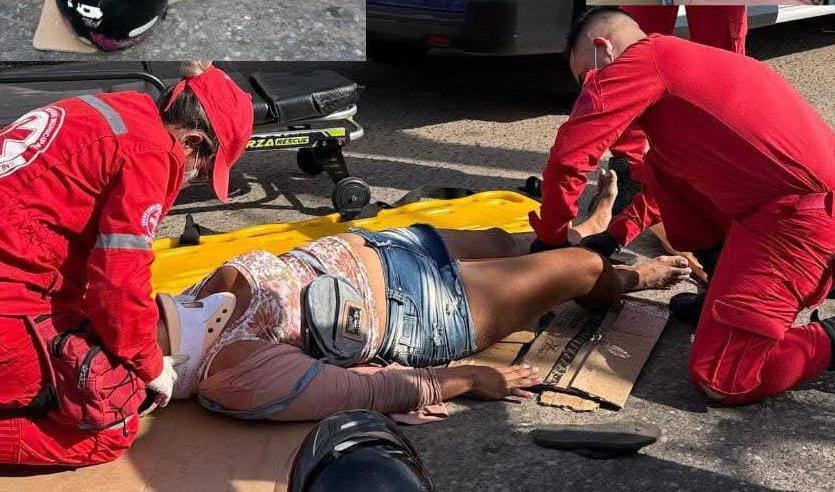 Acidente de trânsito entre motos deixa vítima ferida em Parintins