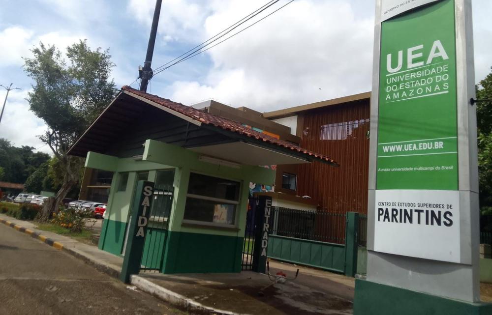 UEA Parintins realiza recepção de novos acadêmicos