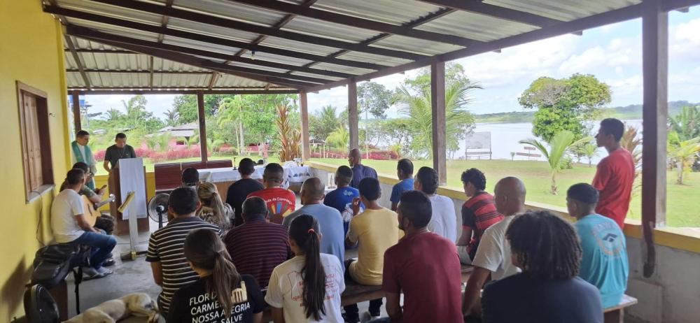 Em Maués, Paróquia São Pedro Apóstolo inicia programação da Semana Nacional da Família