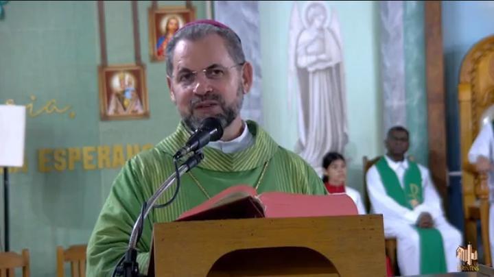 Bispo de Parintins destaca missão das famílias cristãs na abertura da Semana Nacional da Família