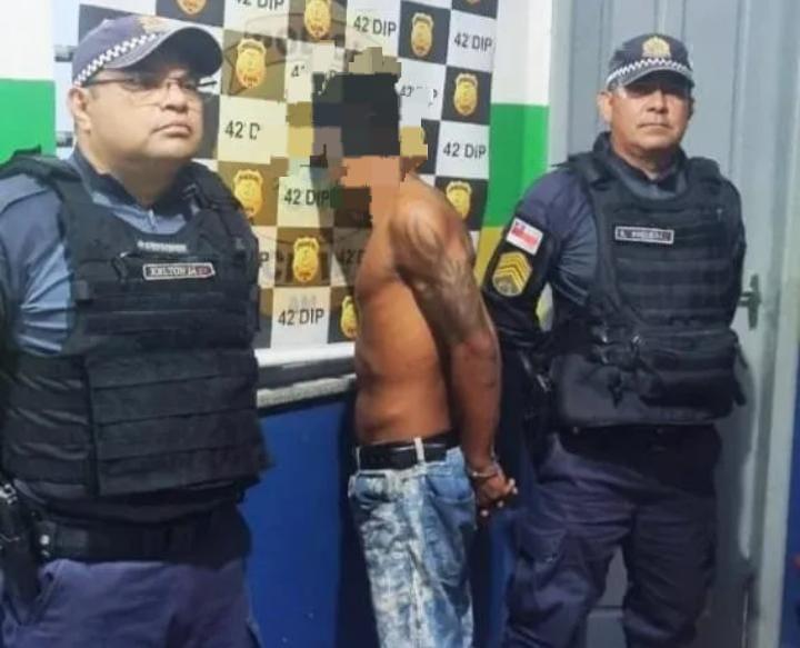 Homem é preso por violência doméstica na Comunidade Terra Preta do Limão, em Barreirinha