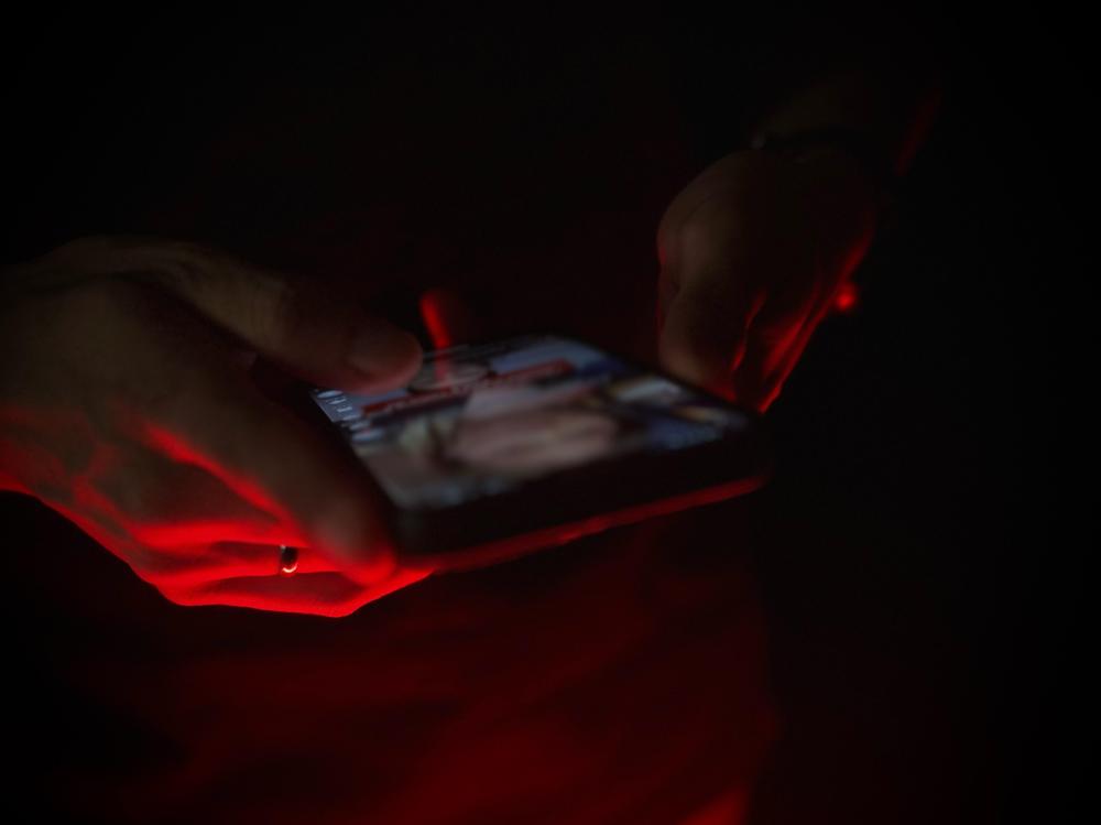 Polícia alerta sobre crime de exploração e exposição de crianças e adolescentes na internet
