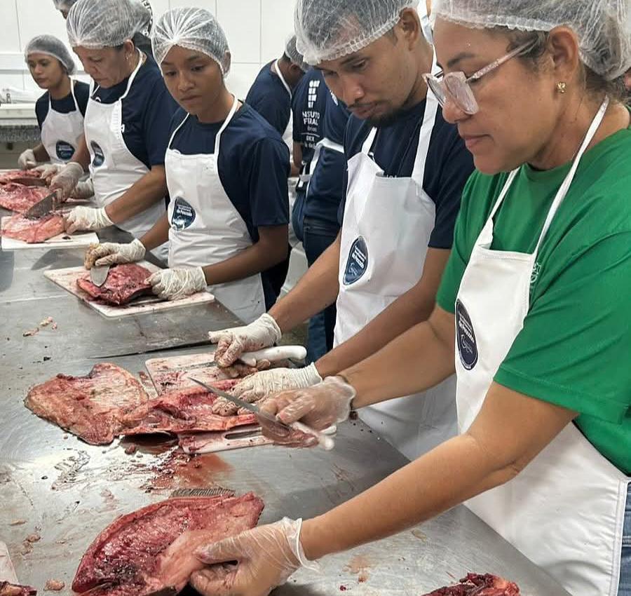 IFAM Parintins inicia Curso de Operador de Beneficiamento de Pescado