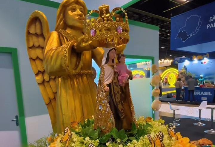 Parintins representa Amazonas com Festa de Nossa Senhora do Carmo no 9° Salão do Turismo em São Paulo